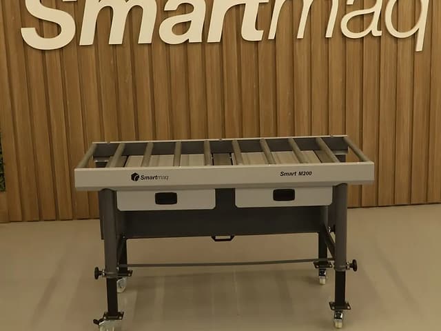 Mesa M200 & Transportador K300 — Complementos Smartmaq